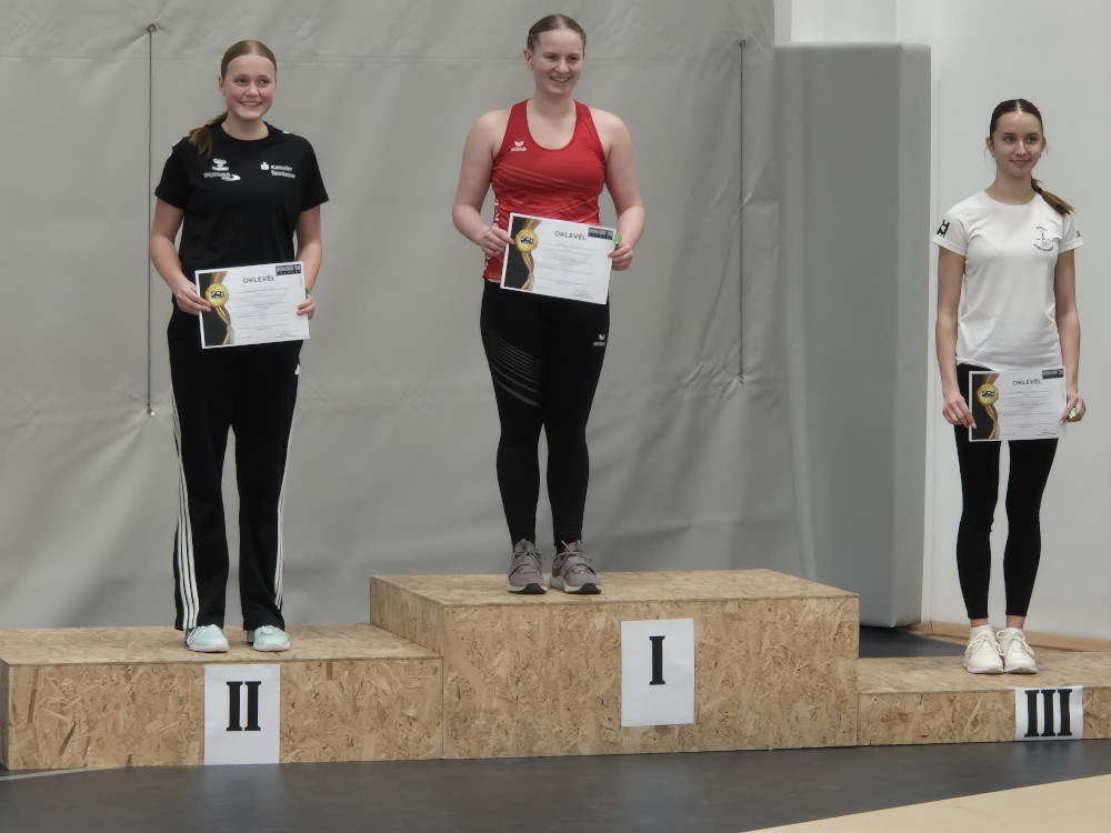 Charlotte Aufenanger erfolgreich bei Testwettkampf in Ungarn