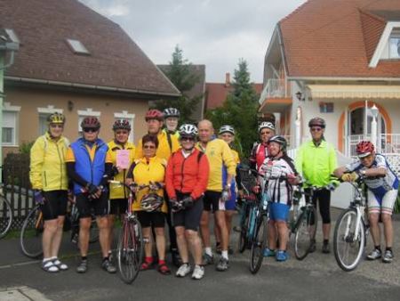 Radfahren und Baden in Ungarn